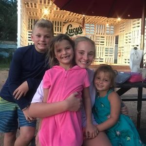 Meet your Posher, Carol